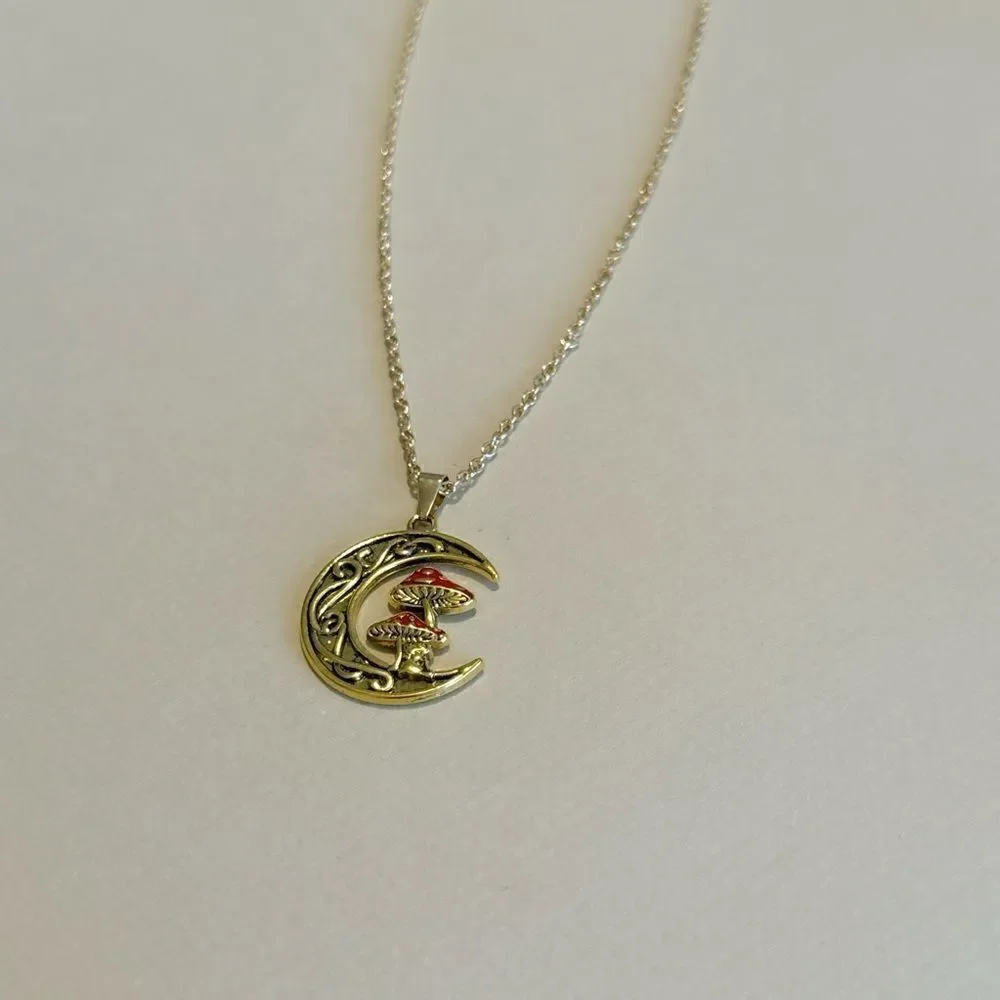 Mushroom necklace M890